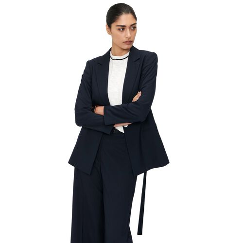 Veronika Maine Stretch Suiting Belted Blazer